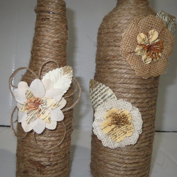 2 JUTE WRAPPED WINE BOTTLES/VASE. BURLAP FLOWERS. - Picture 3 of 4